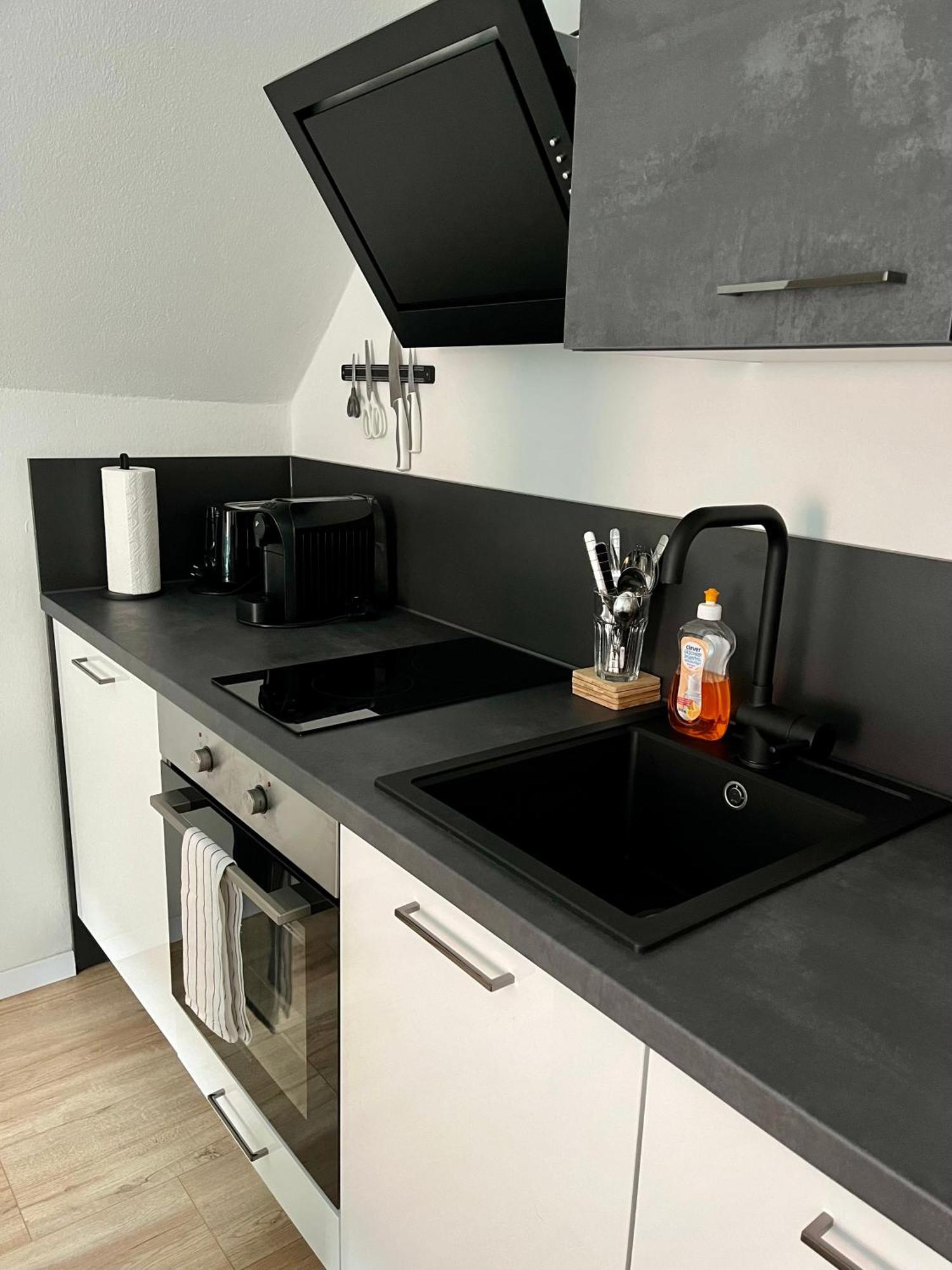 Flores City Center Studio - Easy Self-Check-In Graz Dış mekan fotoğraf