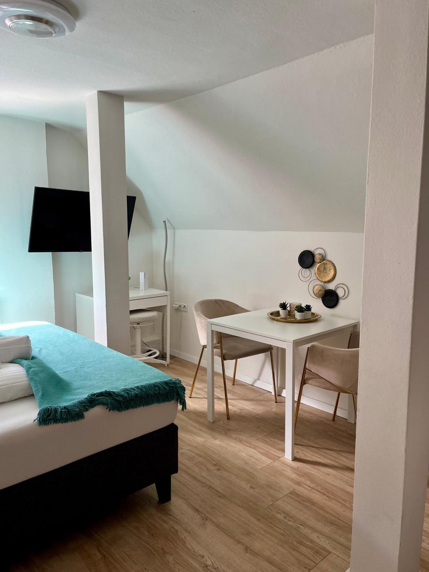 Flores City Center Studio - Easy Self-Check-In Graz Dış mekan fotoğraf