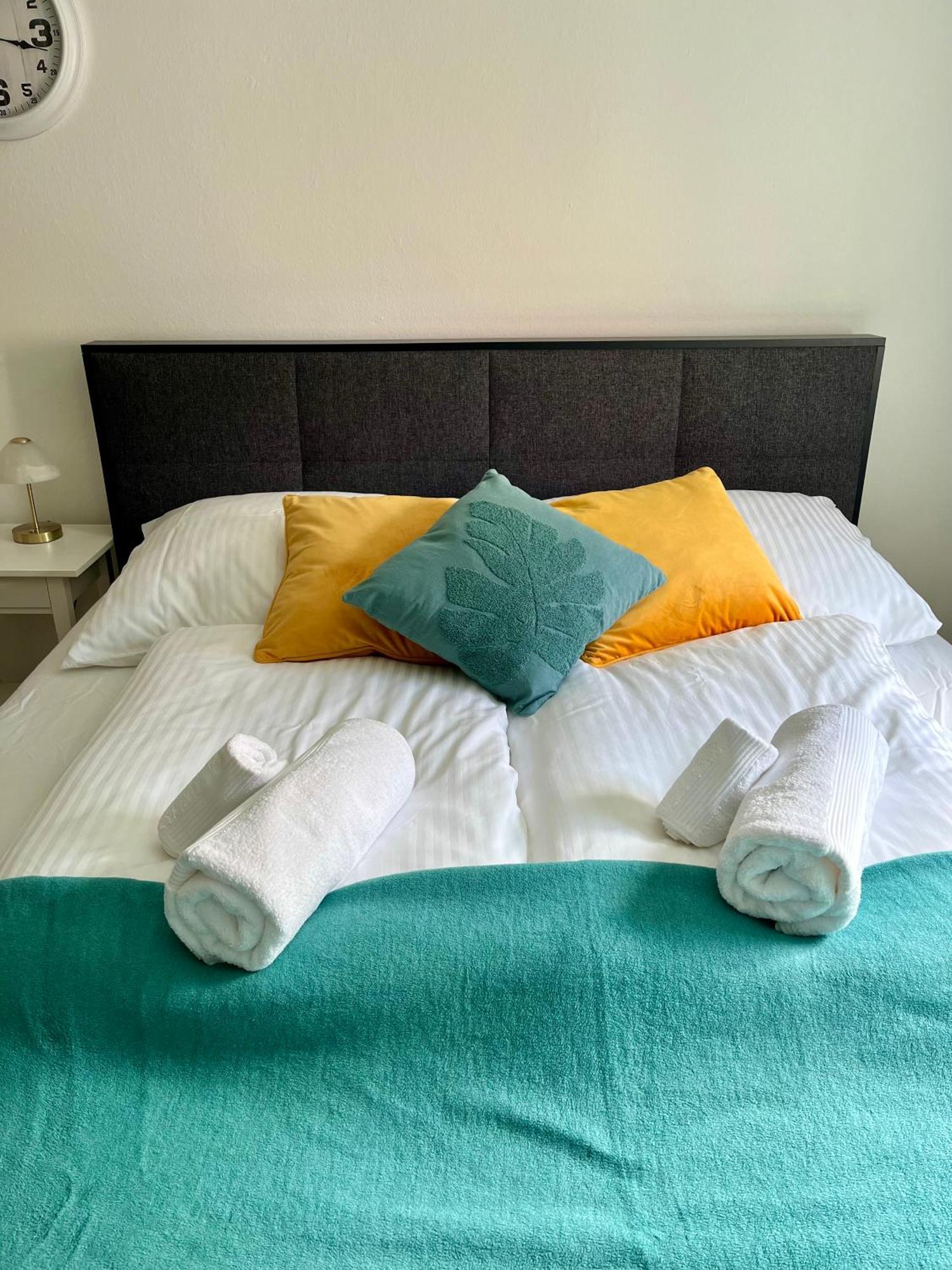 Flores City Center Studio - Easy Self-Check-In Graz Dış mekan fotoğraf